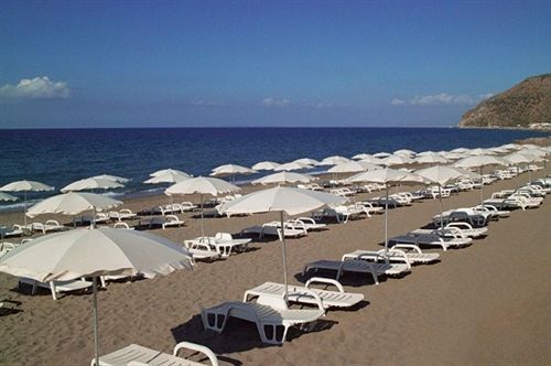 Villaggio Simenzaru Mongiove Екстер'єр фото
